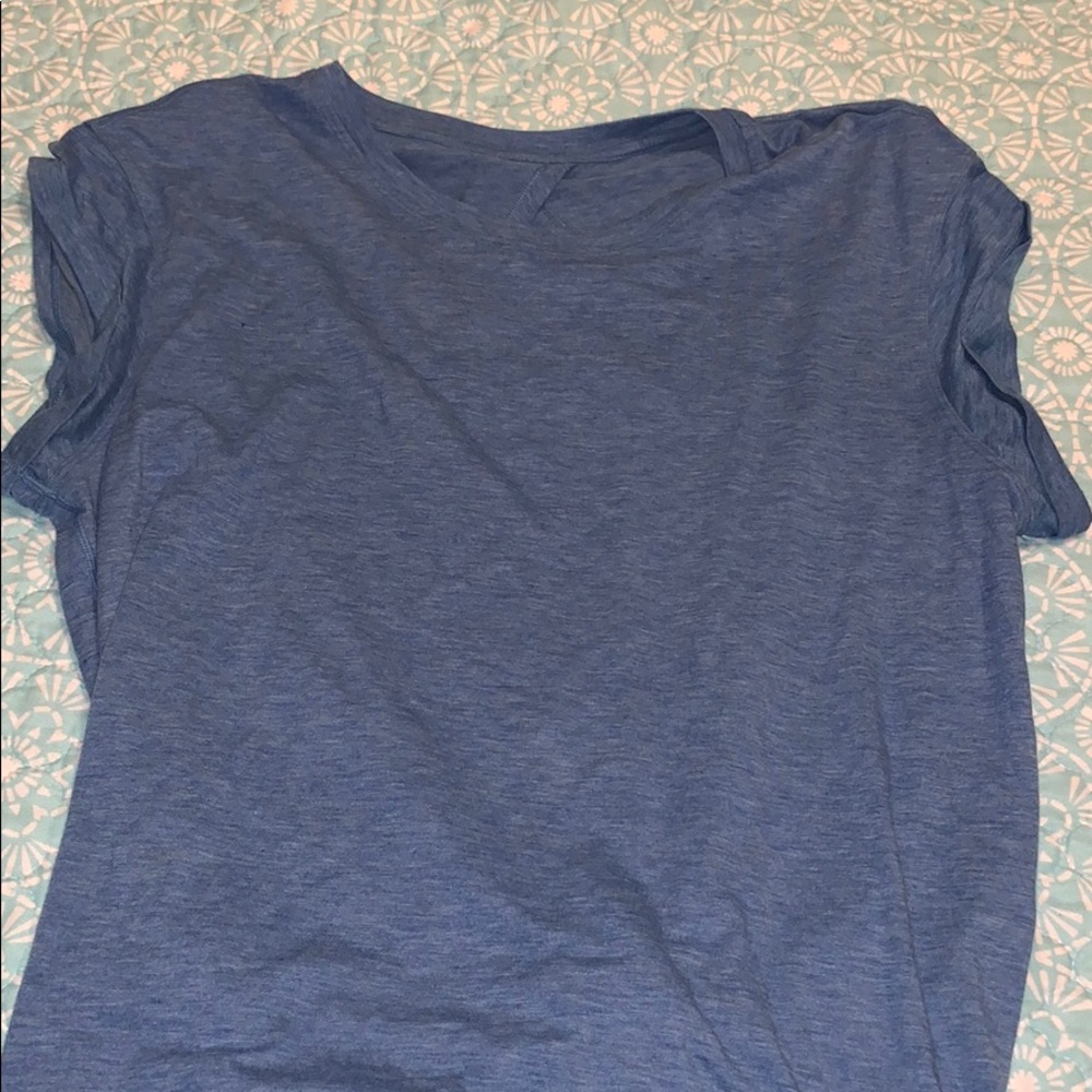 Lululemon top
